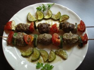 Brochettes de boeuf au pesto en 12 étapes