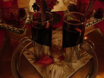 Vin chaud aux épices : Recette facile et savoureuse pour l’hiver