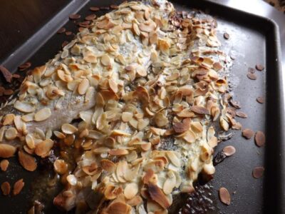 Truite aux amandes : Recette facile et rapide en 5 minutes !