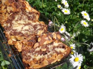 Marbré au chocolat et aux amandes