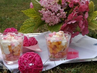 Pêches en verrines : Recette facile en 4 étapes !