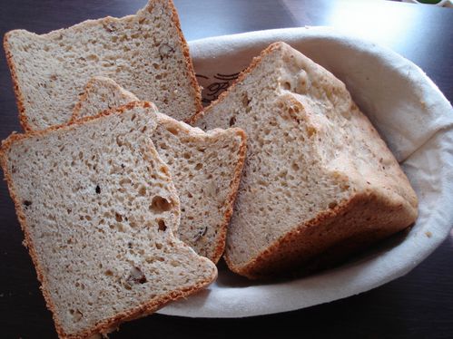 Pain aux fromages et noix : Recette facile et savoureuse à la MAP