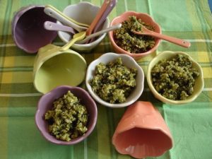 <strong>Pesto au basilic et aux amandes ou aux noisettes</strong>