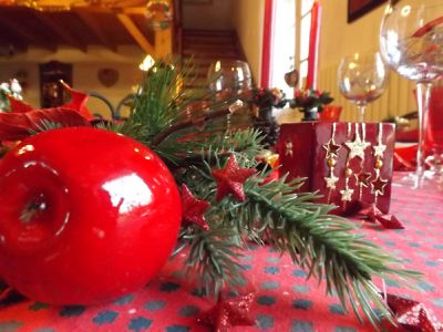 Petite table festive pour la St-Sylvestre : Idées simples et authentiques