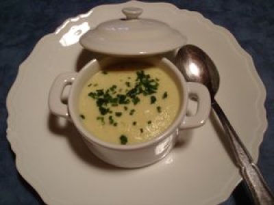 Velouté de chou-fleur facile et savoureux au fromage frais et curry