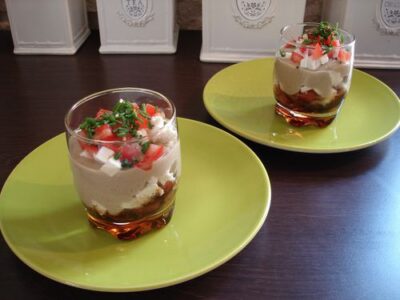 Recette facile : Verrine de caviar d’aubergine à la feta en 10 étapes