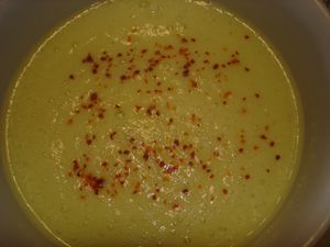 Crème de courgette au fromage fondu qui rigole hi hi hi !