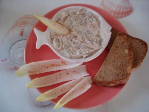 Rillettes de maquereaux au fromage frais ail et fines herbes