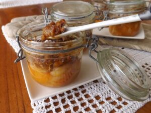 Dessert d’automne : Melon, poire et raisin avec son crumble de pain d’épices