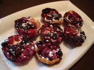 Tartelettes au fromage frais et aux fruits rouges