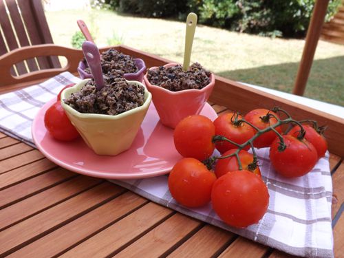 Recette facile : Tapenade noire aux amandes et câpres