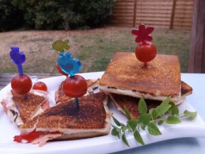 Croque-tomate/saumon à l'aneth