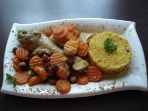 <strong>Cuisses de Poulet entre tajine et curry</strong>