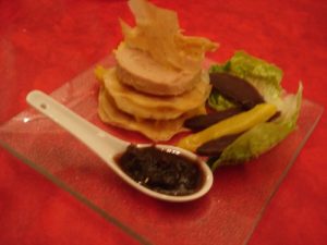 <strong>Millefeuille de foie gras et mangue</strong>