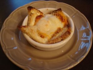 <strong>Oeufs cocotte au chorizo et parmesan</strong>