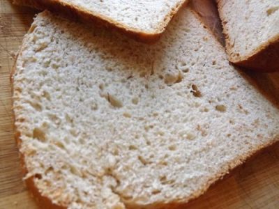 Pain à l’épeautre et à l’huile de noix : Recette facile en 3 étapes