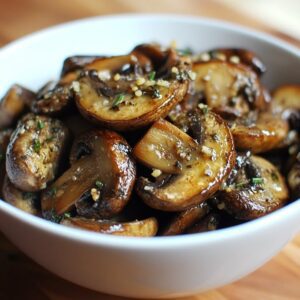 Champignons Sautés à l'Ail : Recette Délicieuse