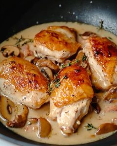 Poulet Champignons Crémeux: Recette Inratable et Délicieuse